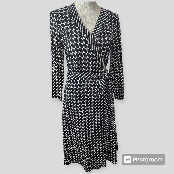 Banana Republic Gemma Printed Wrap Dress size medium - Picture 1 of 8